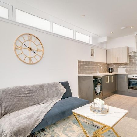 Town House Apartments Wakefield Εξωτερικό φωτογραφία